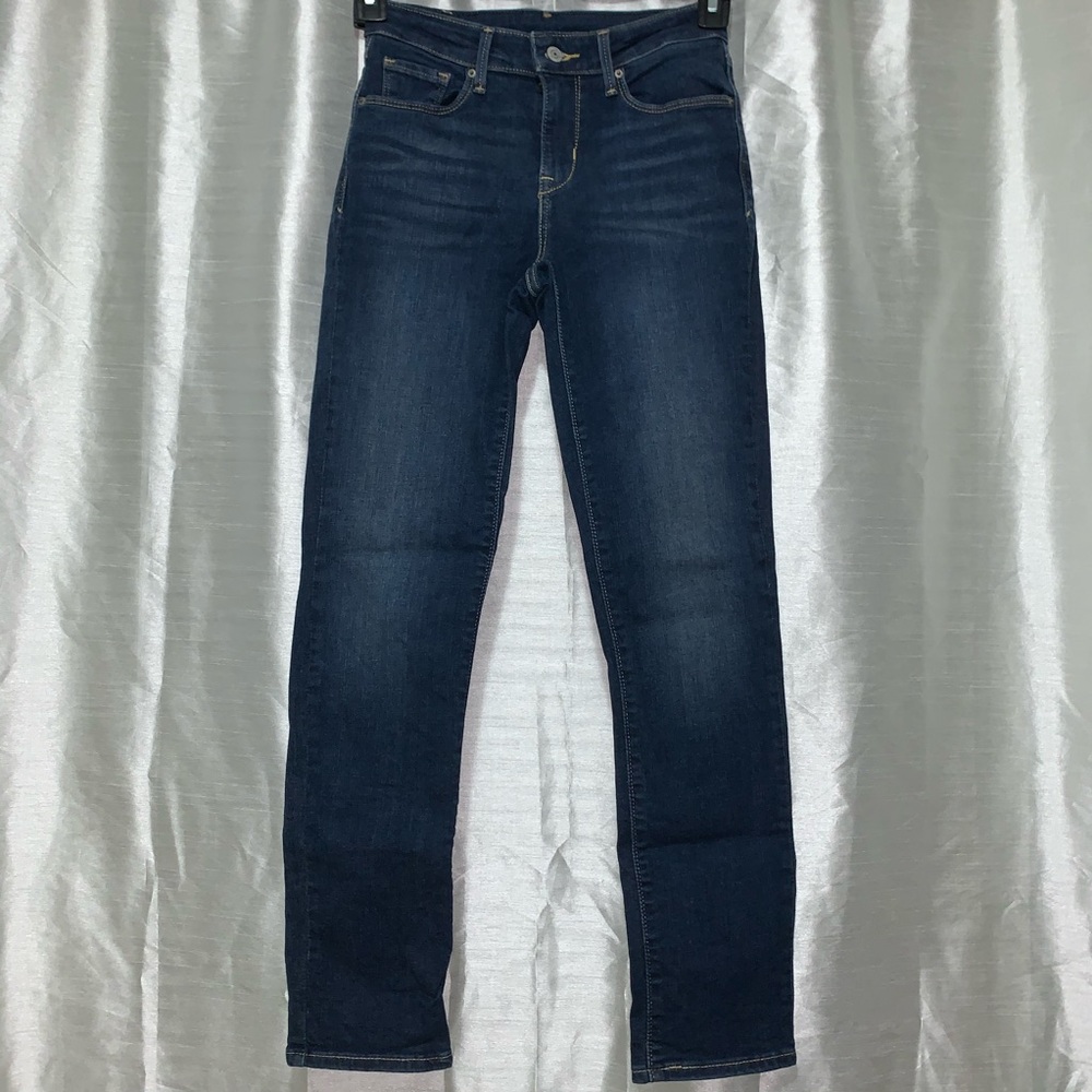 Levi’s Mid Rise Skinny Women’s Jeans